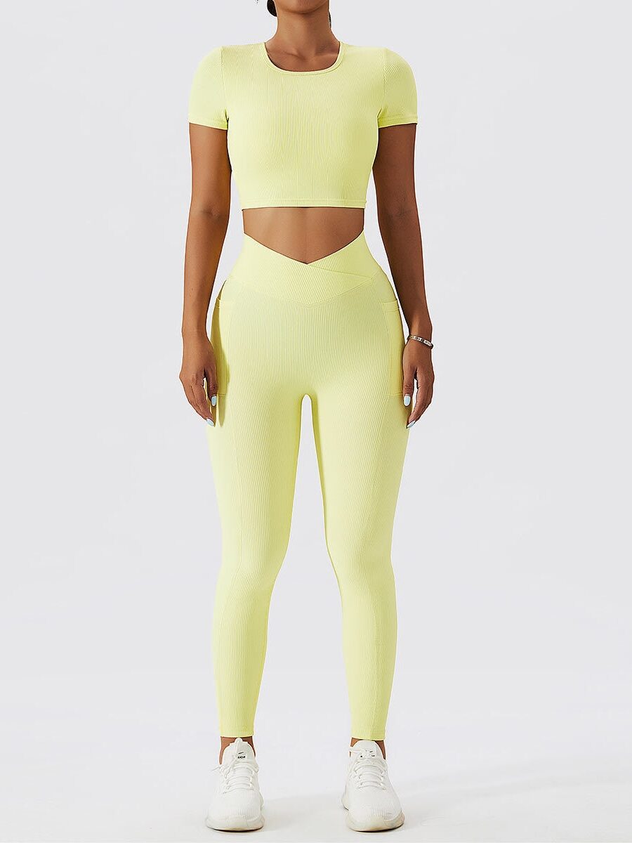 Sassy & Stylish Open-Back Ribbed Short-Sleeve Cropped Tee & High-Waisted Pocket Leggings Set - Perfect for Any Occasion!