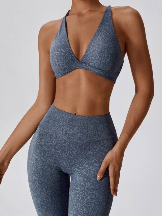 Camo-Chic Sports Bra with Cross-Back Straps | Sexy Twisted Design | Cross-Over Strap Detail | Comfortable & Stylish Athletic Wear