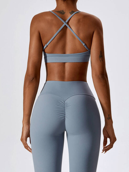 Sultry Cross-Back Spaghetti Strap Sports Bra - Sexy Support for High-Performance Workouts!