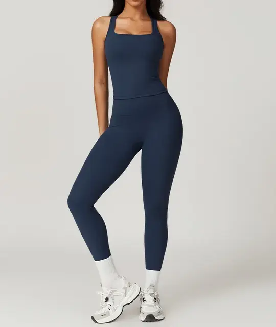 Elevate Activewear 2-Piece Outfit Set – Racerback Crop Top & High-Waist Leggings