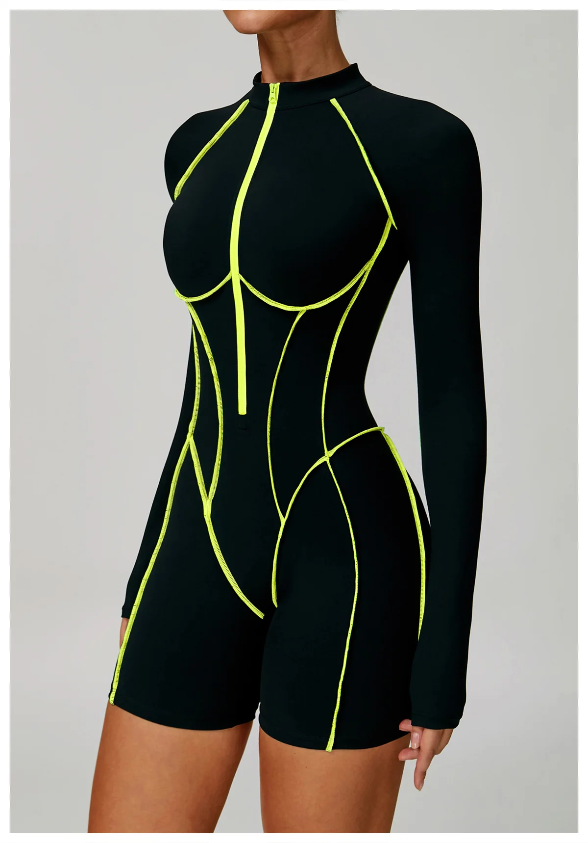 Ultimate Fitness Combo for Women: Versatile Gym Set with a Twist - Long Sleeve Sportswear Jumpsuit for Yoga, Training, and Workouts - Push Up Bodysuit for a Flawless Fit