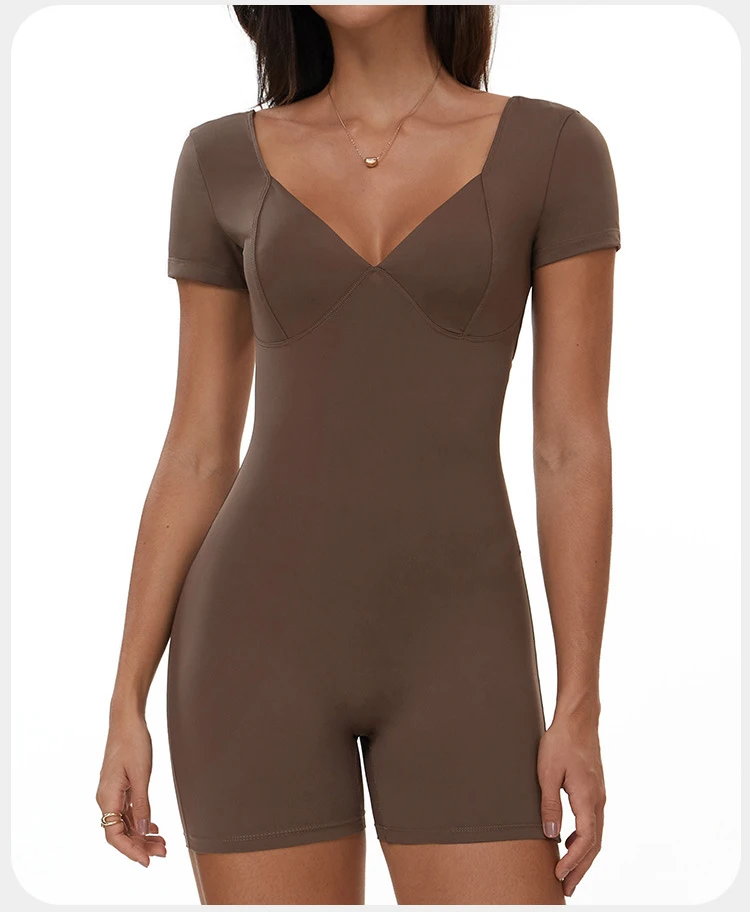 Sculpted Seamless Yoga Romper with Open Back and Ruched Detail for Women - Image 6