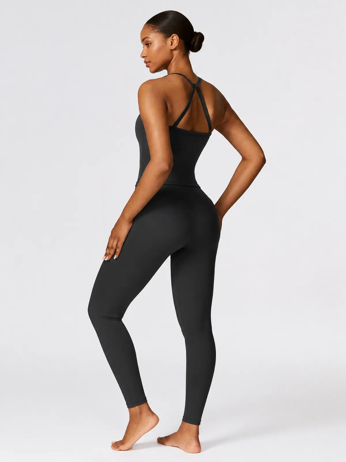 Aubade Field Halter Sports Bra and Full-Length Leggings Set — black — general — authoritative variation match