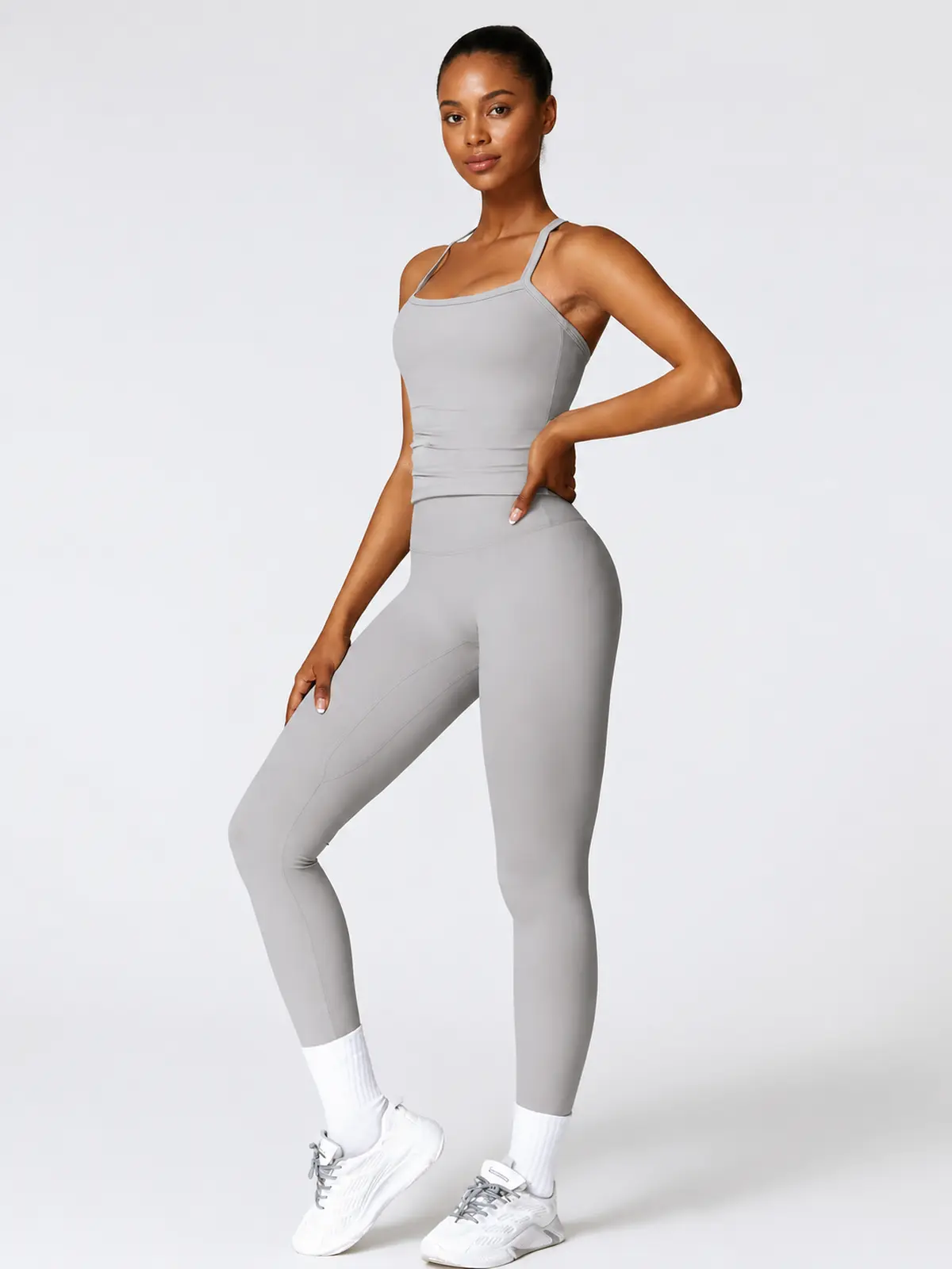 Aubade Field Halter Sports Bra and Full-Length Leggings Set — light grey — general — authoritative variation match