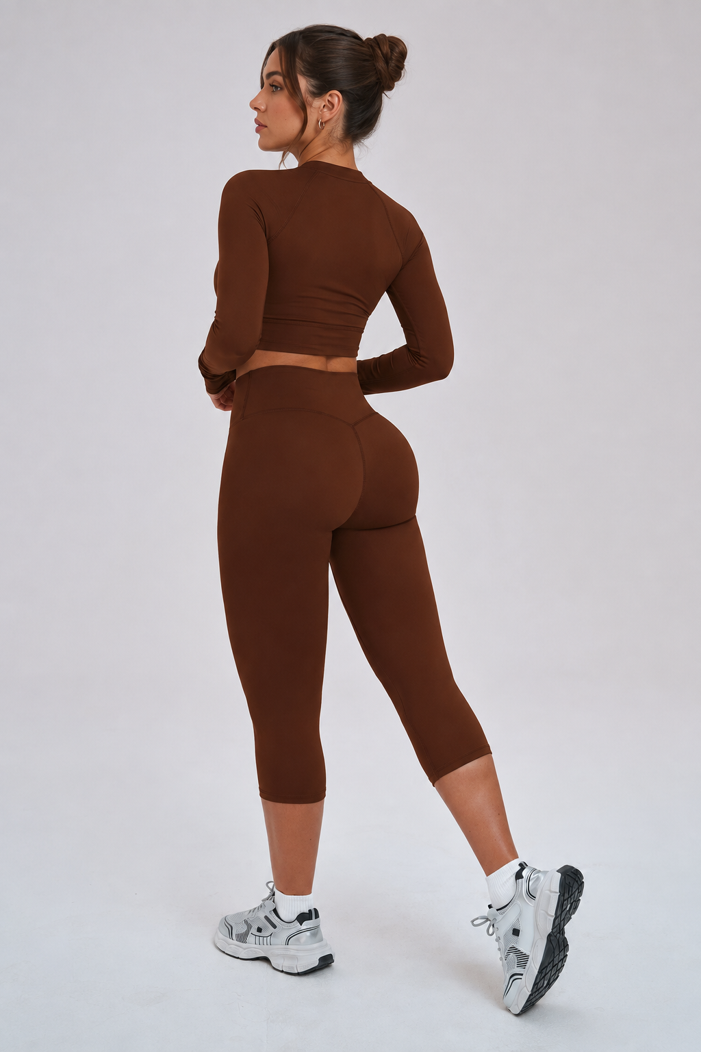 Contour Ease Capri Leggings - Image 14