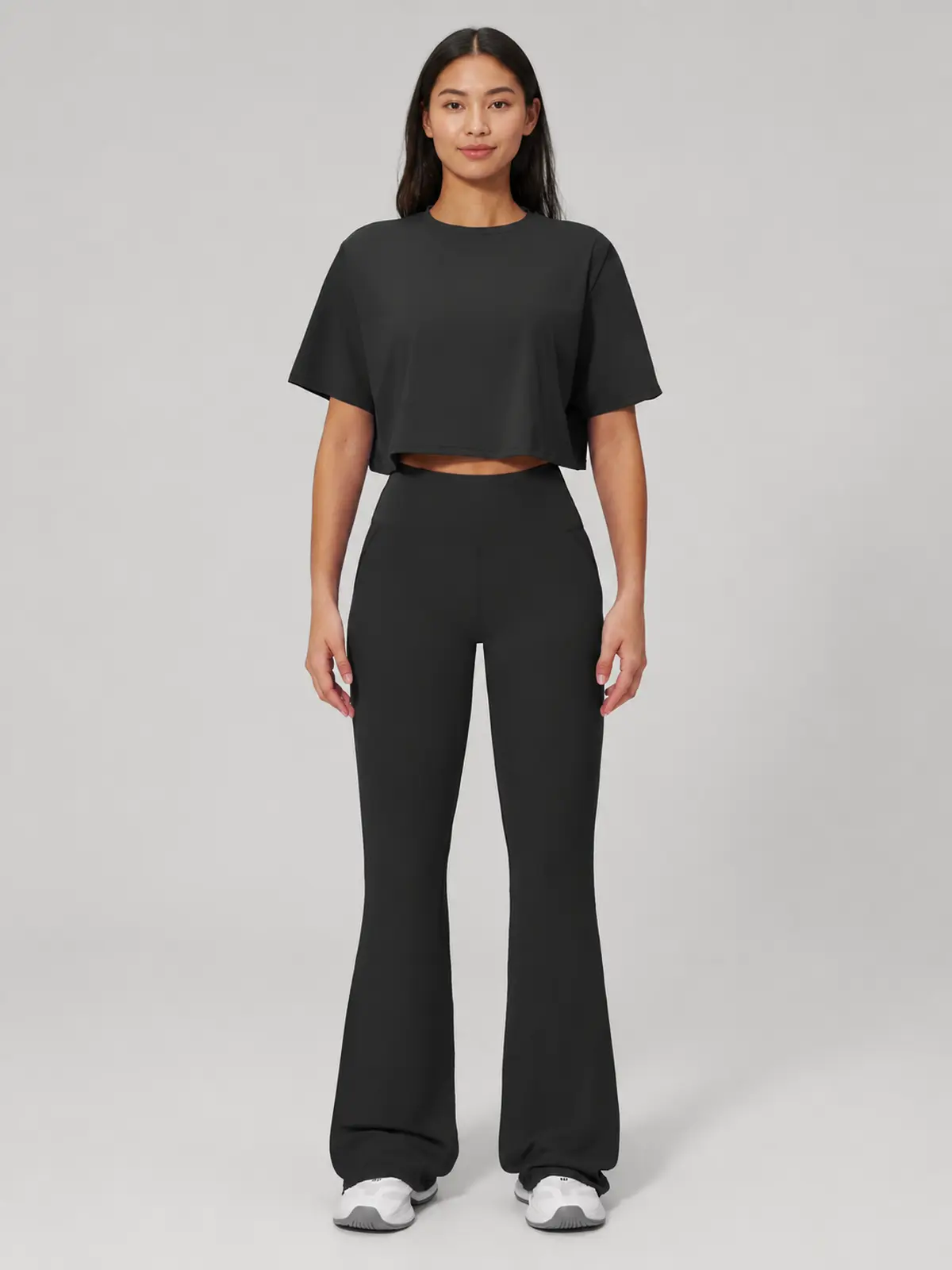 Daylily Note Cropped Short-Sleeve Crew-Neck Yoga T-Shirt — black — general — authoritative variation match