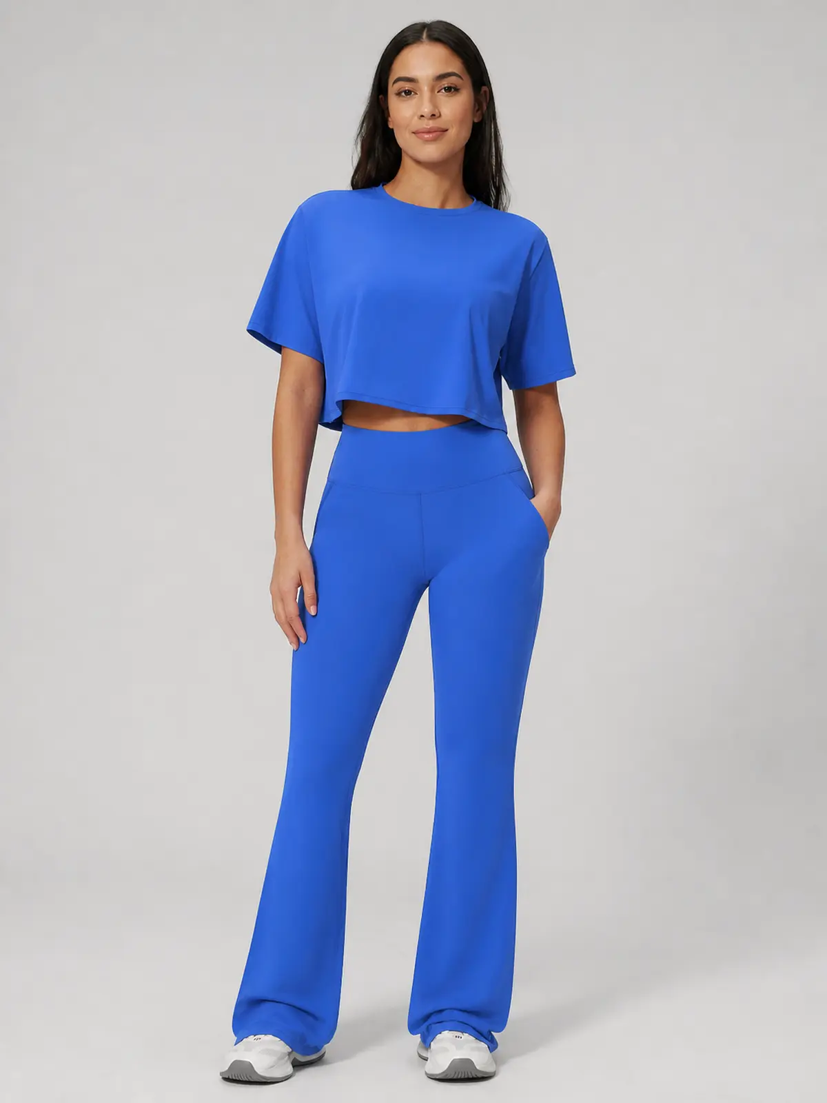 Daylily Note Cropped Short-Sleeve Crew-Neck Yoga T-Shirt — royal blue — crop-top — authoritative variation match
