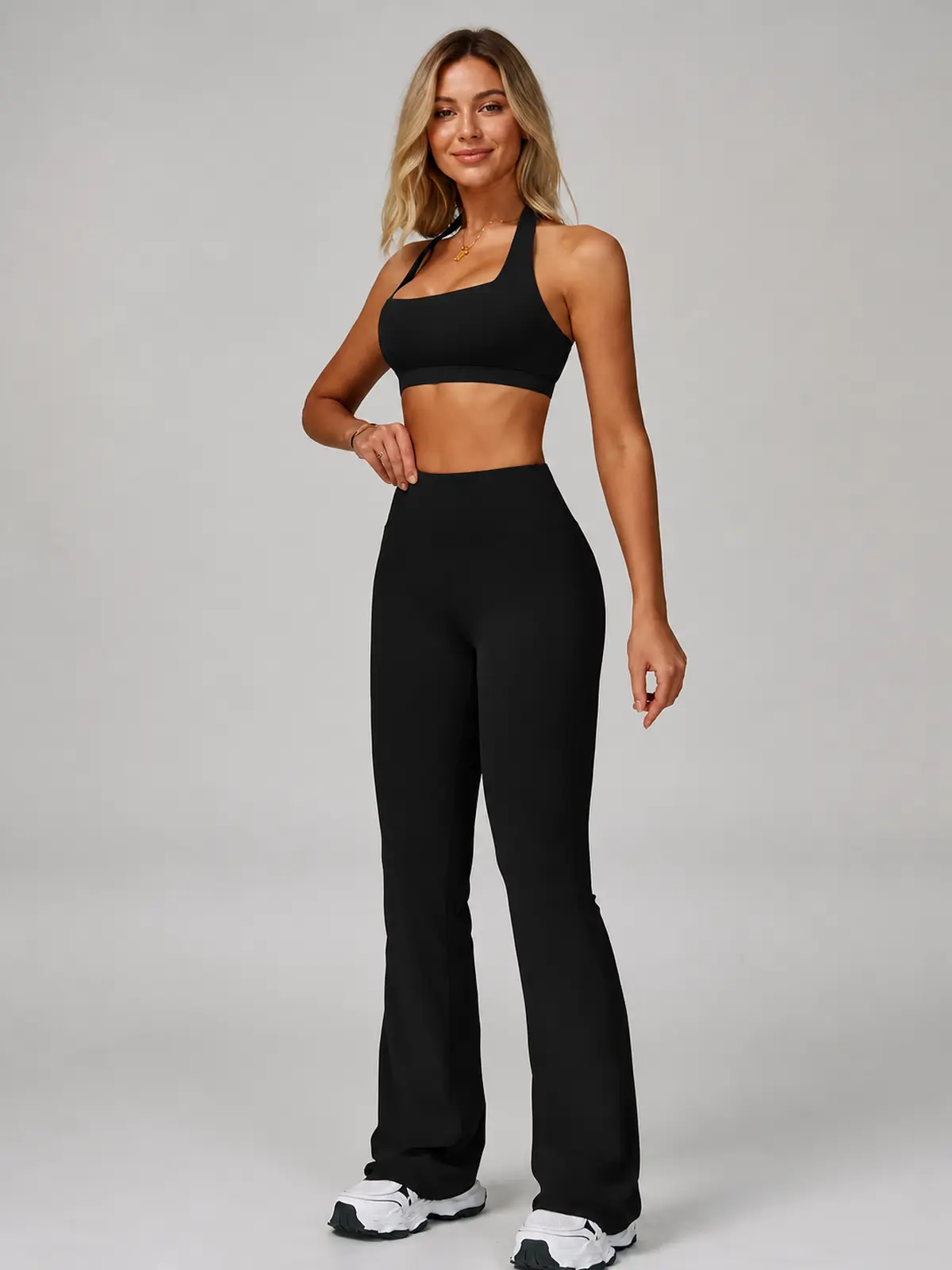 Still Arc Square-Neck Sports Bra — black — top-leggings-set — authoritative variation match