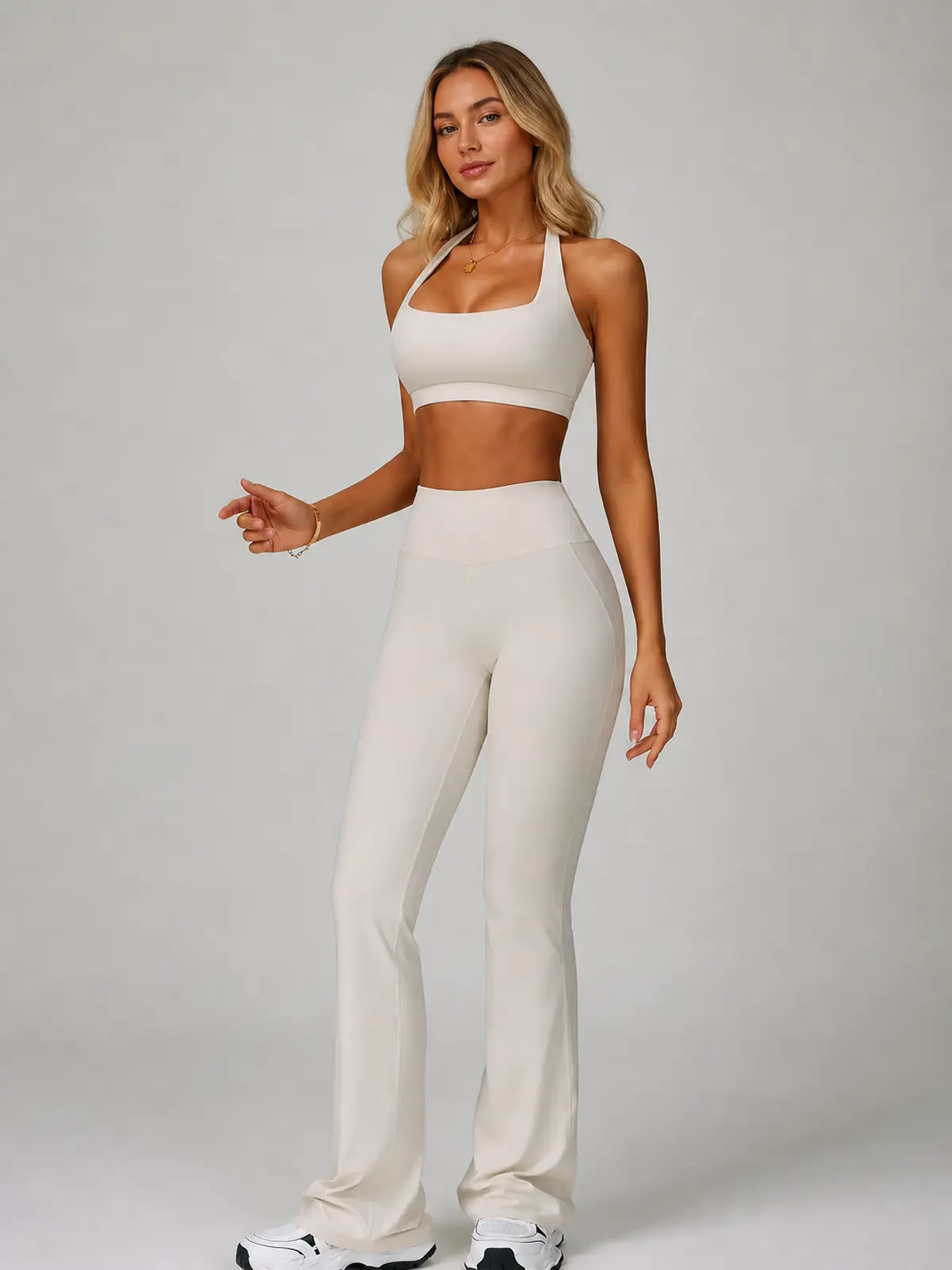 Still Arc Square-Neck Sports Bra — light apricot (pale peach-blush) — top-leggings-set — authoritative variation match