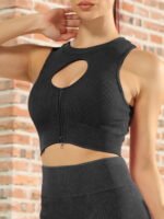 Cottagecore Nature-Inspired Knit Yoga Crop Top with Delicate Screw Thread Detailing - Perfect for a Relaxed, Outdoor Look!