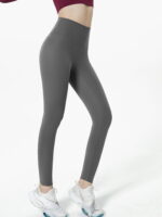 Movement Symmetry: Athletic Leggings for Maximum Performance and Style. Take Your Fitness to the Next Level with These Stylish and Supportive Workout Tights.