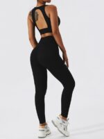 Dynamic Harmony Mesh Comfortable Workout Apparel Collection for Yoga Enthusiasts