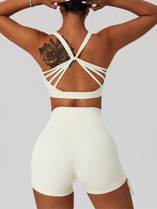 

Hot Harmony Gorgeous Back Yoga Outfit v1 - Perfect for Stretching and Flexibility!