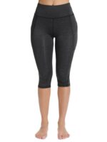 Move with Ease in Ashtanga Movements High-Waisted Yoga Capris with Pockets - Perfect for Storing Your Essentials!