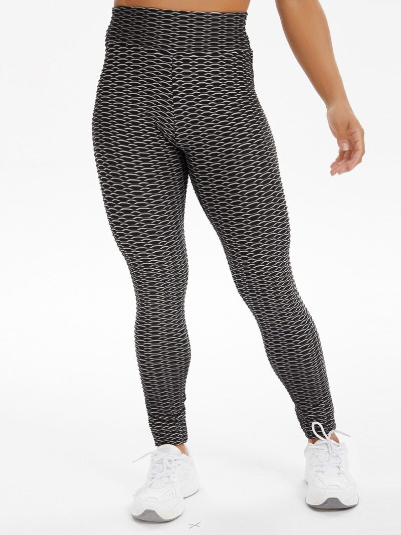Move with Ease in Our Honeycomb Textured Stretchy Yoga Pants - Perfect for Flowy Movement and Comfort!