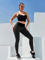 Seductive Hatha Flow High-Rise Yoga Pants with Scrunch-Butt Design for an Alluring Look
