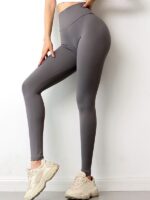 Stylish Solid Color High Waist Scrunch Butt Yoga Leggings with Perfect Flow for Maximum Comfort and Mobility