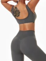 Yoga Outfit for Mindful Elegance - High Waist Leggings & Sports Bra Set for Women - Trendy & Stylish Activewear for Yoga & Fitness