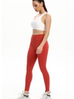 Enhance Comfort and Look Elegant in Scrunch-Bum High-Waisted Yoga Leggings - Feel Confident and Stylish!