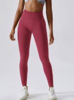 Sexy Ribbed High Waisted Scrunch Booty Yoga Pants - Show Off Your Curves!