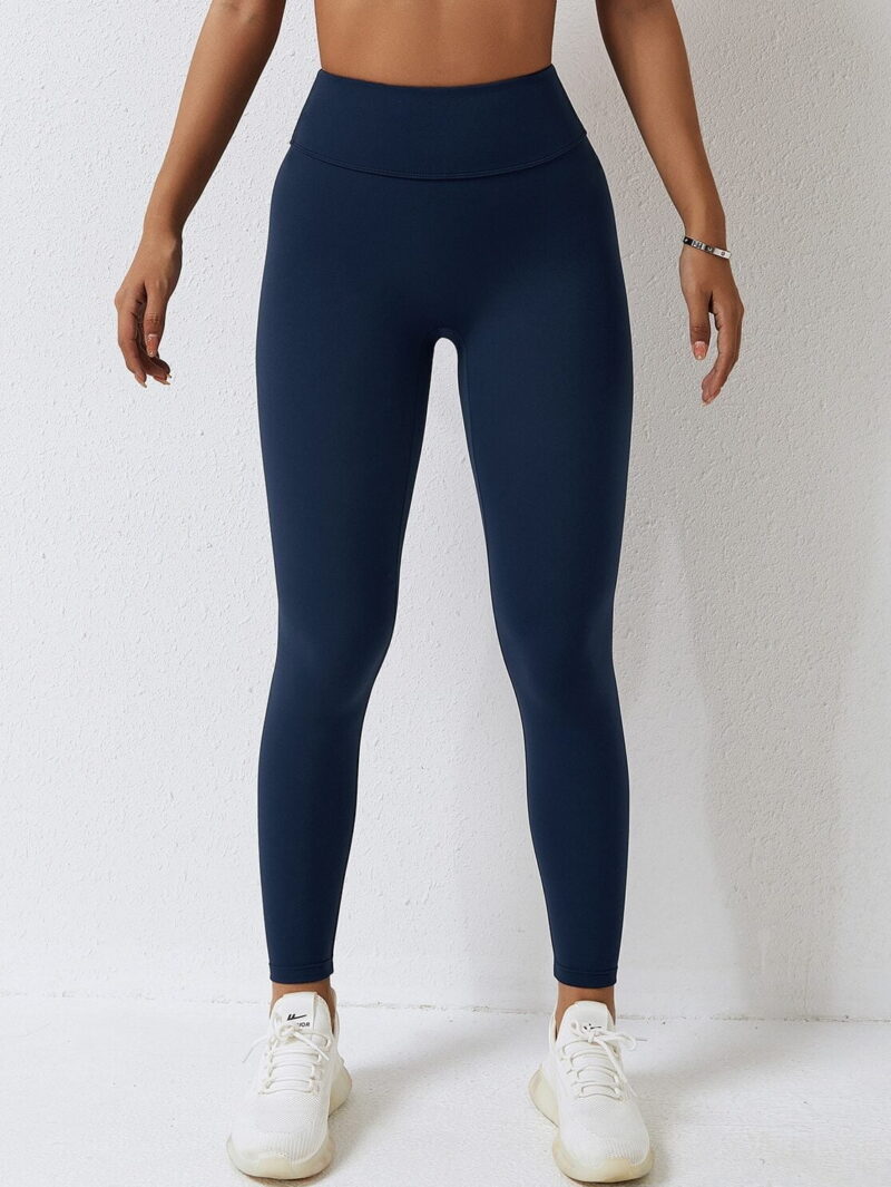 Stylish, Ankle-Length Scrunch Butt Yoga Leggings - For a Boost of Confidence and Comfort with Flair!