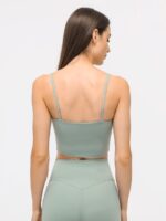 Welcome to Comfort: Thin-Strap Backless Yoga Tank Top with Luxurious Padding for Maximum Support and Comfort