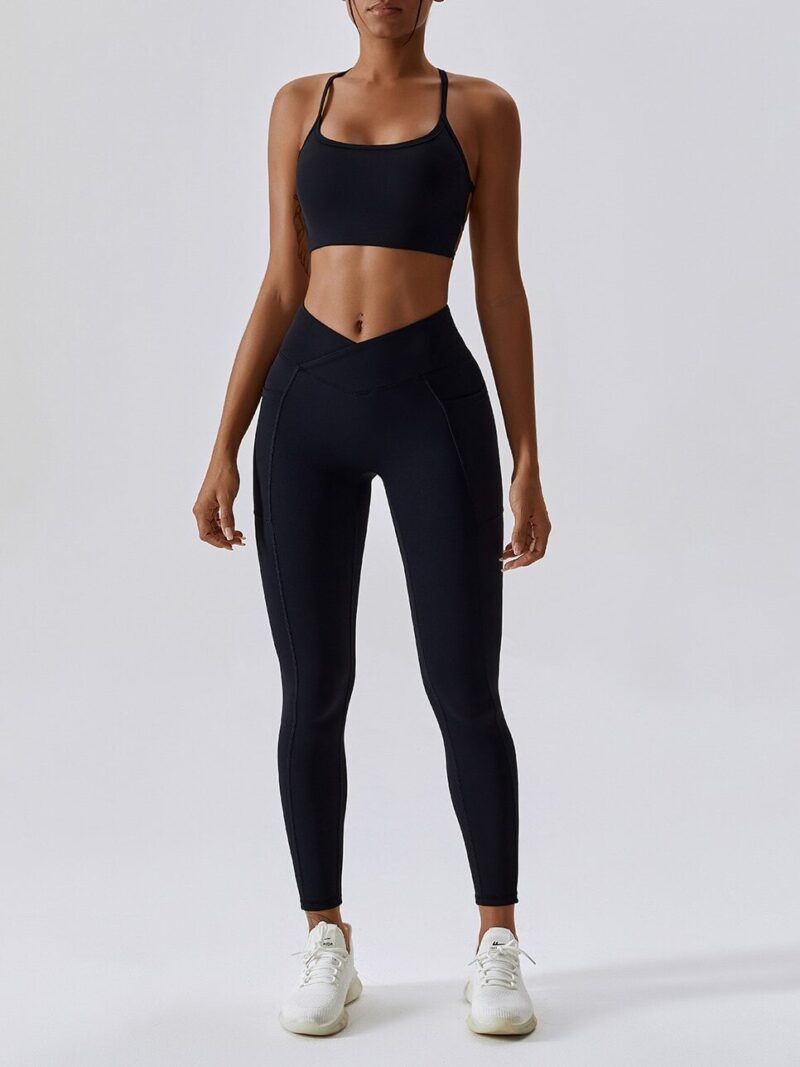 Be Bold and Flaunt Your Curves: Sexy Scrunch Butt Leggings & Low Impact Cross-Back Sports Bra Set for Women