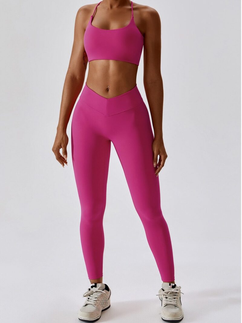 Discover the Ultimate Comfort & Style with our Backless Spaghetti Strap Sports Bra & V-Waist Scrunch Butt Leggings. Get Ready to Feel Fabulous & Look Amazing with this Perfect Activewear Combination.