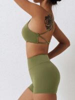 Elevate Your Workout with This Low Impact Backless Padded Sports Bra & Scrunch Butt Shorts Set - Show Off Your Curves and Get Maximum Comfort!