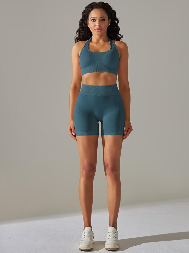 Feel Cool & Confident in this Halter Sports Bra & High Waisted Shorts Set! Breathable Comfort for Women of All Sizes.