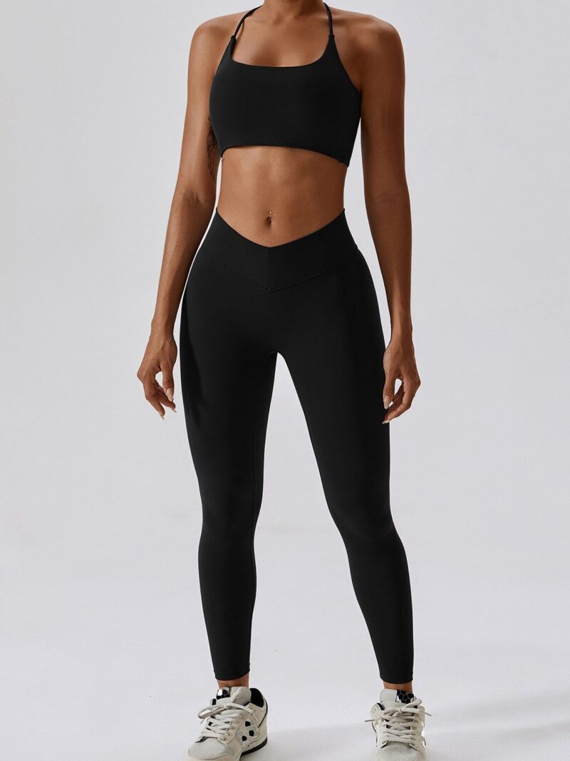 High-Performance Backless Spaghetti Strap Sports Bra and V-Waist Scrunch Butt Yoga Leggings - Ultimate Comfort and Style for the Active Woman!