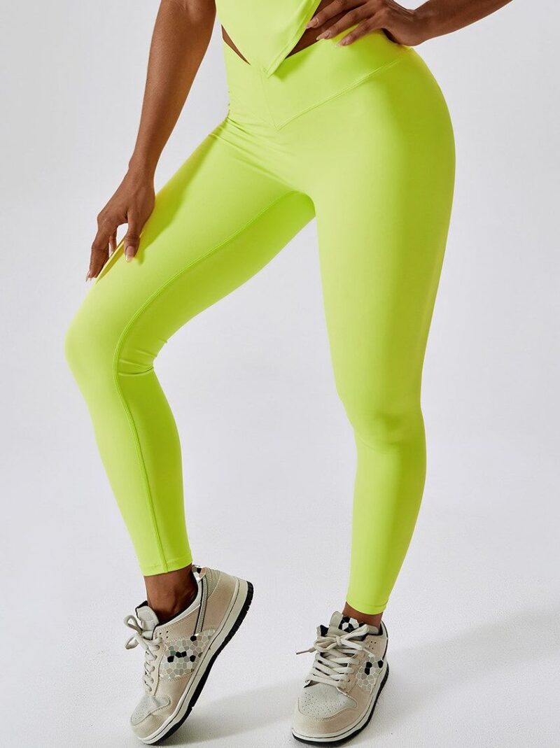 Ladies V-Necked High-Rise Leggings with Convenient Pockets