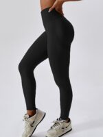 Lift & Shape Your Booty with Contouring High-Waisted Scrunch Butt Leggings!