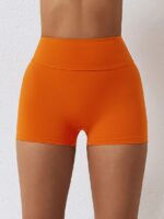 Look & Feel Sexy in Our Seamless High-Waisted Scrunch Bum Shorts! Flaunt Your Curves with Our Form-Fitting Womens Activewear!