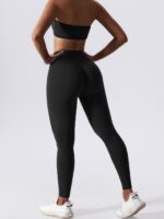 Look & Feel Your Best: Strapless Sports Bra & Push Up Elastic High-Waist Leggings Set - Boost Your Confidence & Comfort!