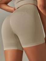 Luxuriously Soft Seamless High Waisted Yoga Shorts - Perfectly Balanced for Maximum Comfort and Performance