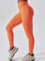 Ribbed Seamless High-Waisted Athletic Leggings: Comfort and Style for the Active Woman
