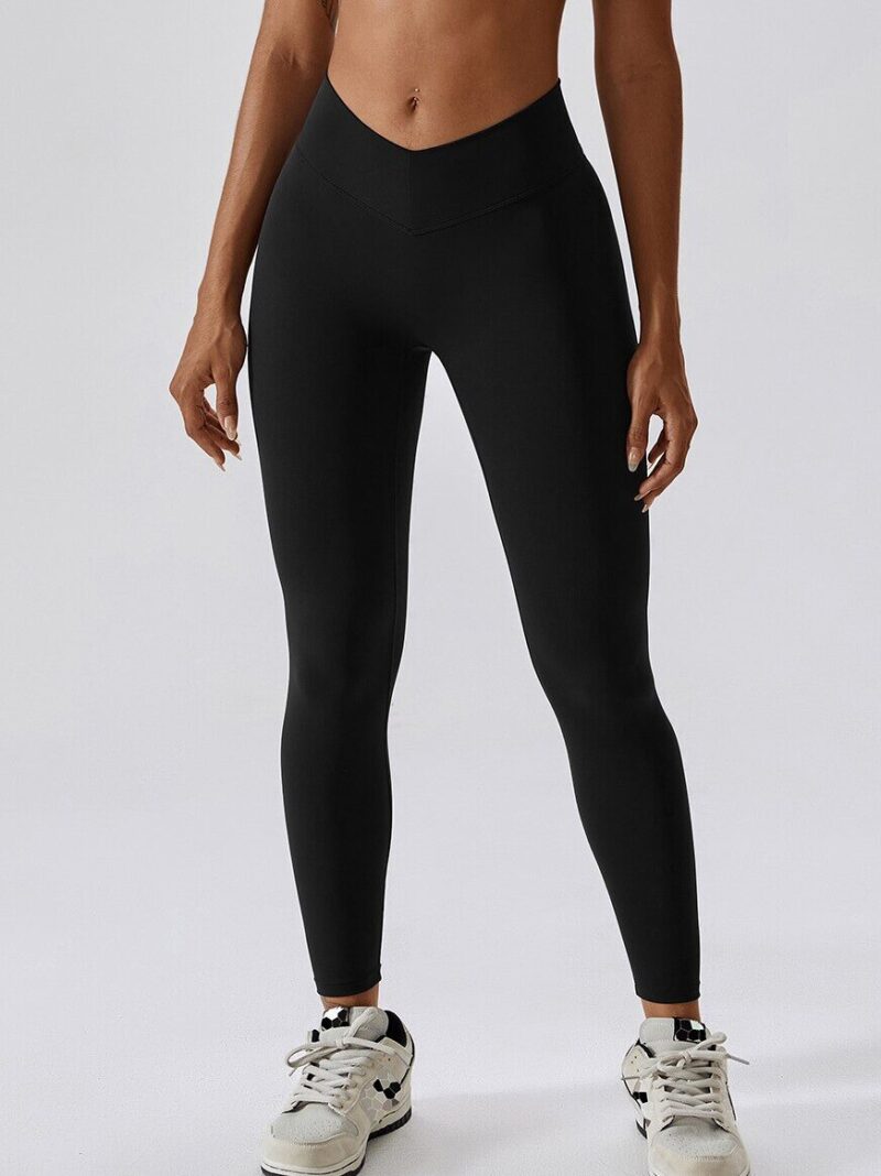 Sculpting V-Waist Booty-Lifting Leggings with Enhancing Scrunch Butt Design - Feel Sexy and Confident!
