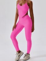 Sexy Adjustable Halter Neck Sports Bra & Sultry V-Shaped High Waist Leggings Set - Perfect for Working Out or Lounging!