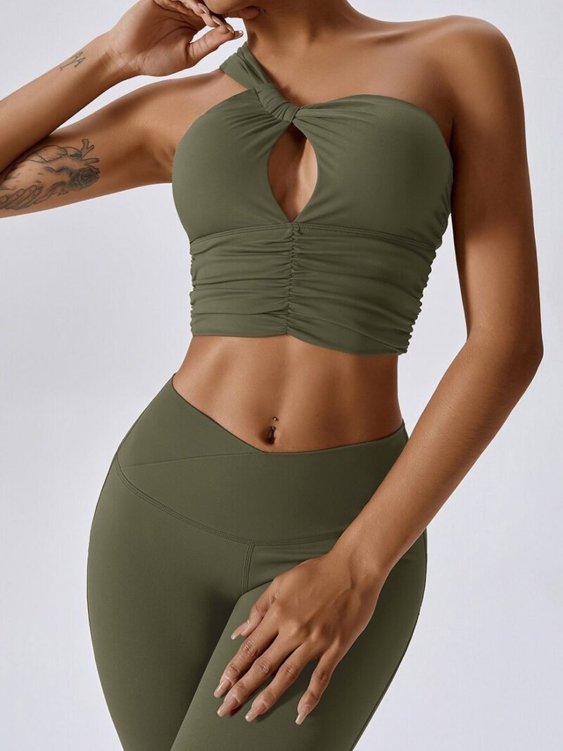 Slay Your Workout with This Sexy One Shoulder Scrunch Sports Bra & V-Waist Leggings Set - Get Ready to Turn Heads!
