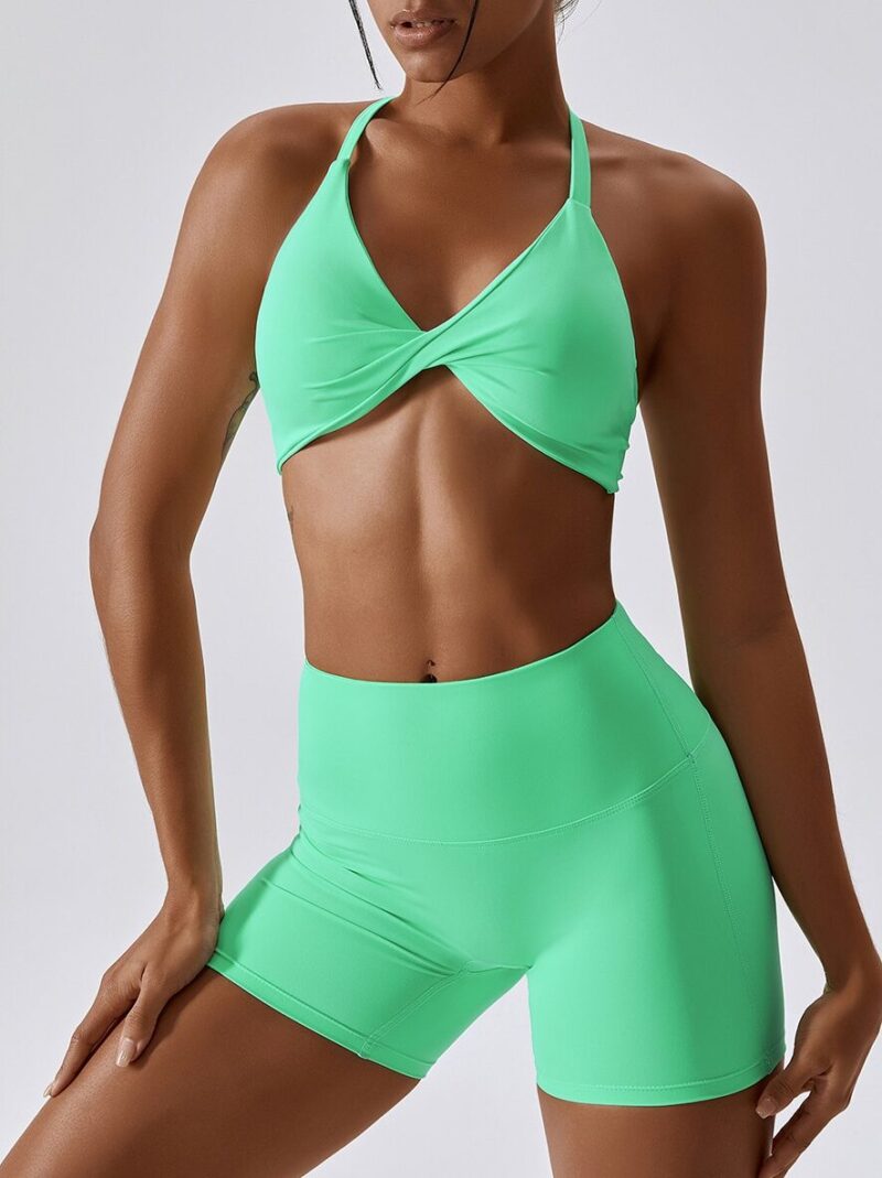 Sports Bra & Shorts Set: Halter Neck, Backless Design & High Waisted Fit - Perfect for Activewear & Exercise!