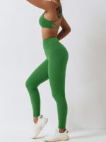 Sporty & Stylish Low Impact Backless Padded Sports Bra & Scrunch Butt Leggings Set - Perfect for Yoga, Pilates & More!