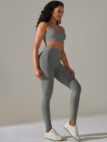 Stay Cool & Look Great in this Halter Sports Bra & High Waisted Leggings Set with Breathable Comfort!