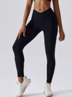 Stylish High-Rise Waistband Leggings with Scrunch-Butt Detail and Convenient Pockets