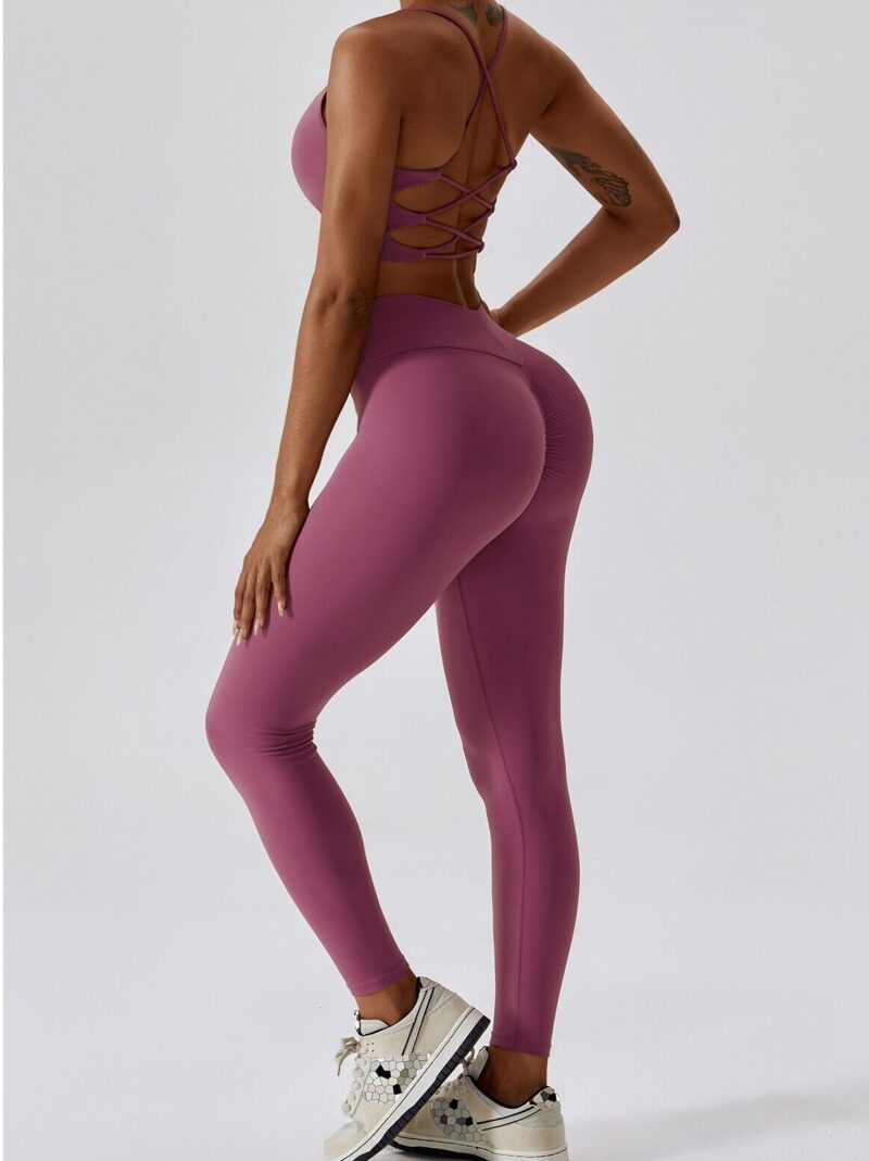 The Perfect Combo: Backless Spaghetti Strap Sports Bra and V-Waist Scrunch Butt Leggings for All Your Workouts!