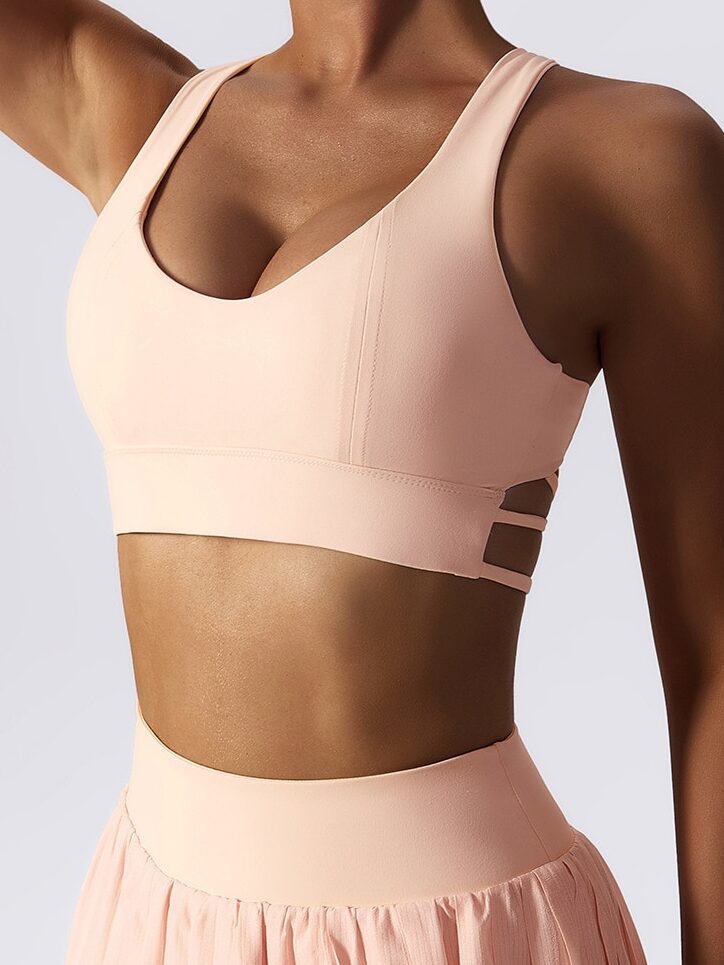 Vinyasa Flow in Style! Sexy Racerback Push-Up Sports Bra for Maximum Comfort & Support