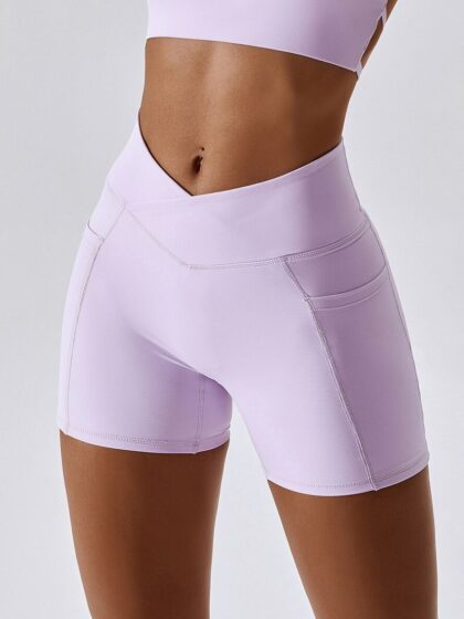 Vivacious V-Shaped High-Waisted Scrunch Bum Shorts with Alluring Pockets - Perfect for a Sexy Summer Look!