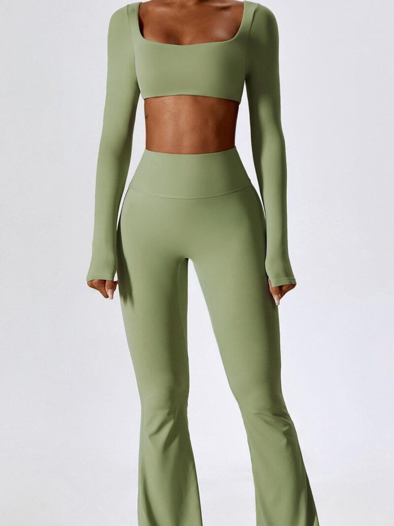 Elegant 2-Piece Long Sleeve Cropped Top & High-Waisted Flared Pants Set with Scrunch Butt Detail