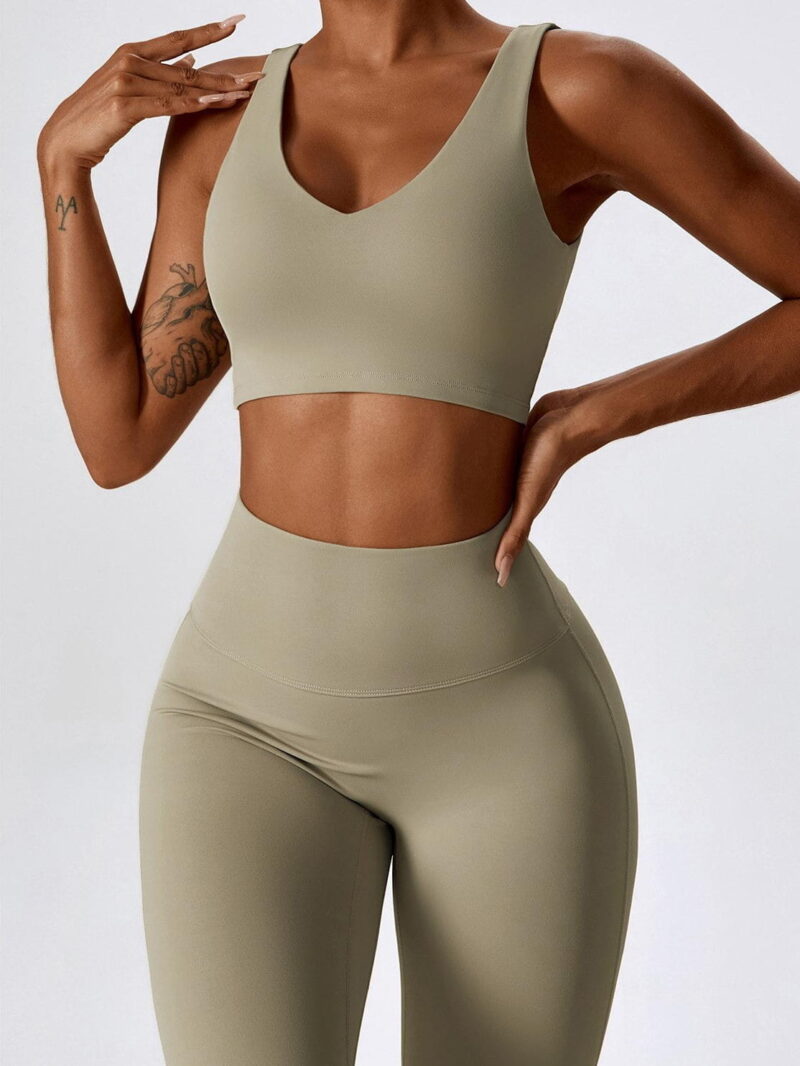 Shape Up & Stand Out: 2-Piece Push-Up Sports Bra & High-Waist Flared Bottoms Pants