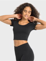 Soft, Breathable Stretchy Scrunch-Back Athletic Crop Top for Women - Move Comfortably and Feel Sexy!